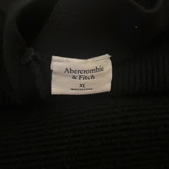 A&F Cross Neck Ribbed Halter Crop Top - XL - Picture 2 of 2